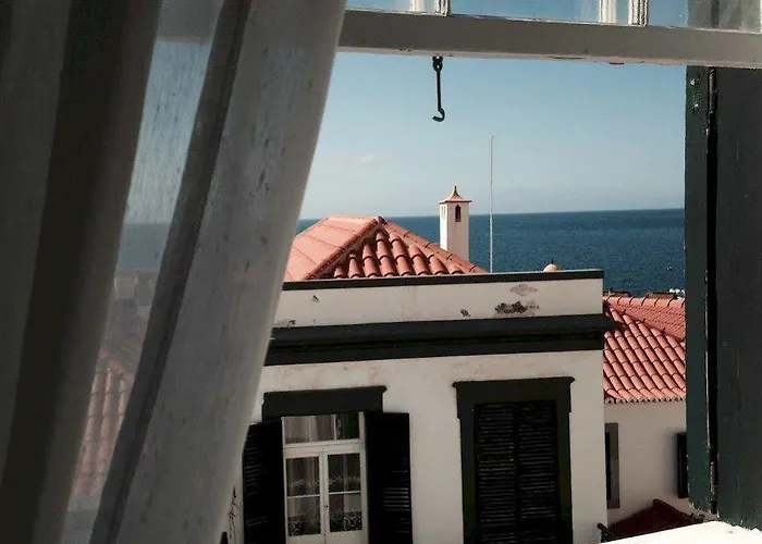 Vitorina Corte 2* Funchal (Madeira)