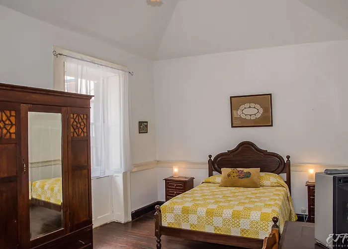 فندق مبيت وإفطار Vitorina Corte 2*