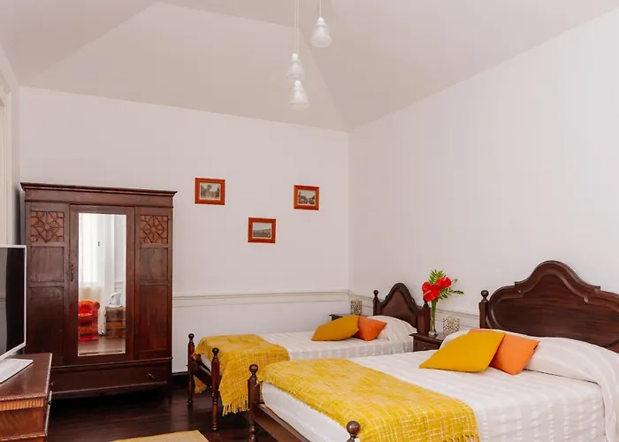 Couette-café Vitorina Corte 2*