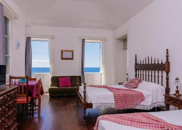 Vitorina Corte Couette-café 2*